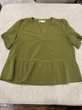 MICHAEL Michael Kors Olive Peplum Ruffle-Sleeve V-Neck Tunic